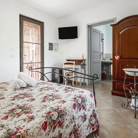 Giusti Lantgård Magliano in Toscana